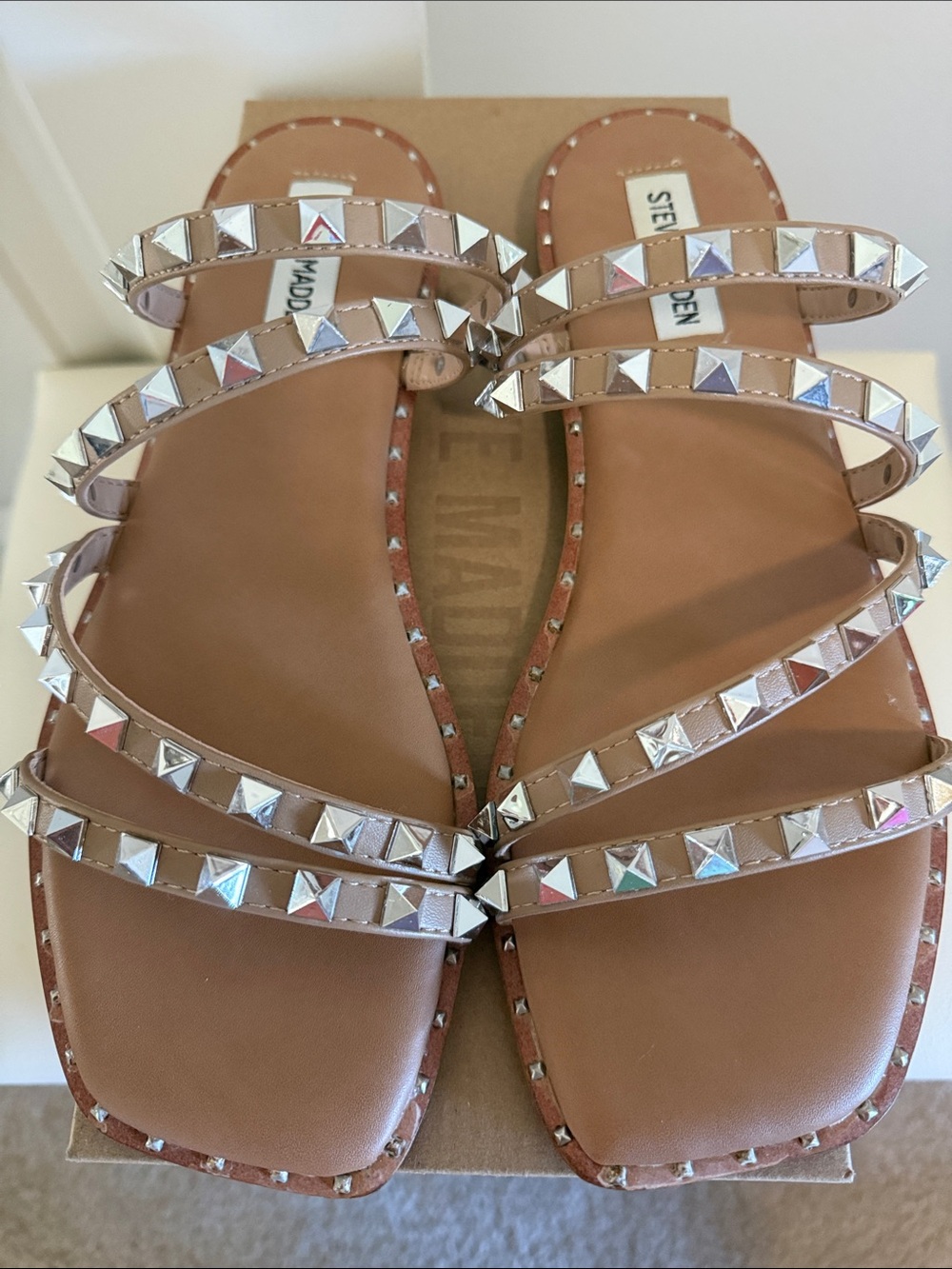 Steve Madden 9.5 Brown Studded Strappy Slide Sandals